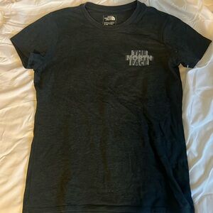The North Face Women’s T Shirt Medium